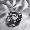 Retro skull hand with heart-shaped ring creative couple stainless steel personality punk hip hop men and women party