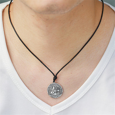 Magicdeal™ Adventurer Badge Pendant Necklaces B3