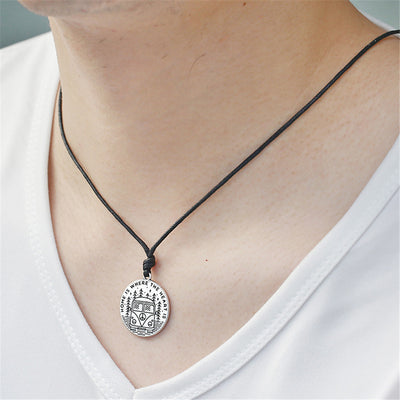 Magicdeal™ Adventurer Badge Pendant Necklaces B3